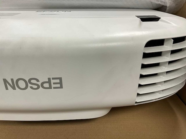 Epson (eb-l1100u) 5000 lumen wuxga projector (5250 lamp hours) - afbeelding 6 van  6