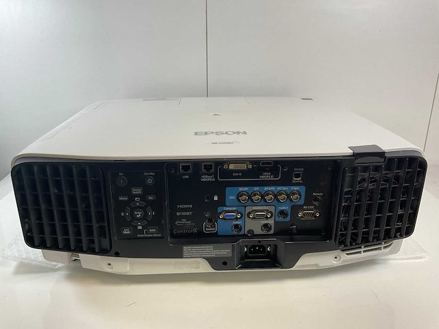 Epson (h735b) 6000 lumen 4k wuxga projector (3785 lamp hours) - afbeelding 5 van  9