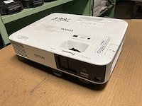 Epson h818b lcd projector - afbeelding 2 van  6