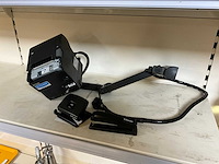 Epson m338a bonnenprinter op statief - afbeelding 2 van  8