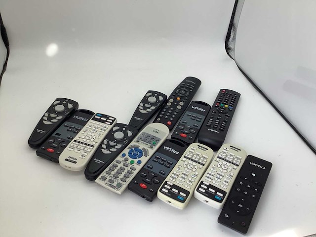 Epson nec ctouch predia partij afstandsbedieningen (13x) - afbeelding 3 van  4