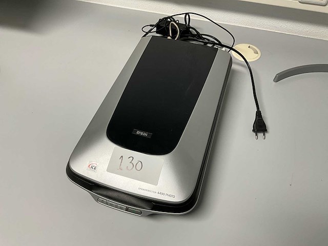 Epson perfection 4490 scanner - afbeelding 1 van  5