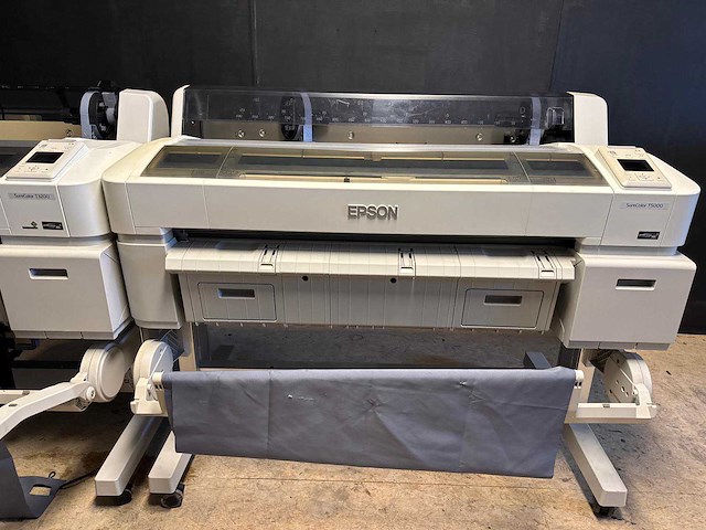 Epson surecolor t3200 & t5000 digitale kleurenprinter (2x) - afbeelding 4 van  11