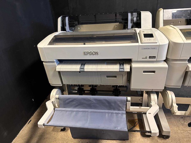 Epson surecolor t3200 & t5000 digitale kleurenprinter (2x) - afbeelding 6 van  11