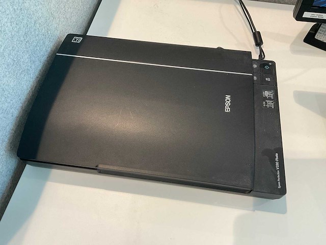 Epson v330 photo scanner - afbeelding 1 van  1