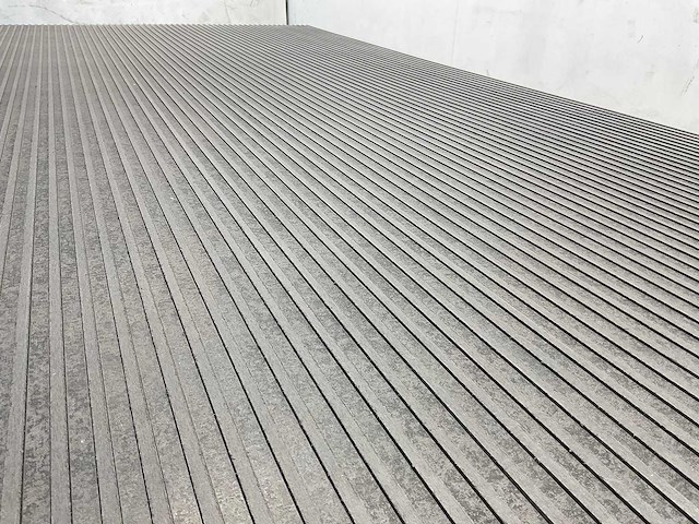 Equitone gevelplaat - brandklasse a2 - donkergrijs - 250x122x1 cm (30x) - afbeelding 1 van  5