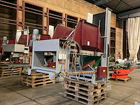 Erc machinery - kistenvuller - 2011 - afbeelding 1 van  9