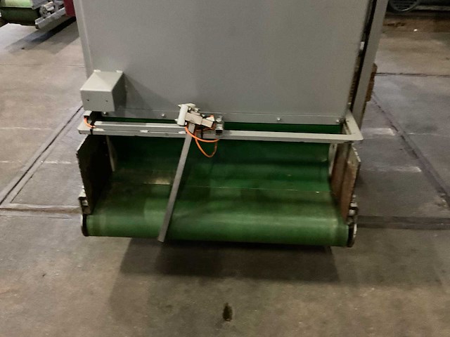 Erc machinery - kistenvuller - 2011 - afbeelding 9 van  9