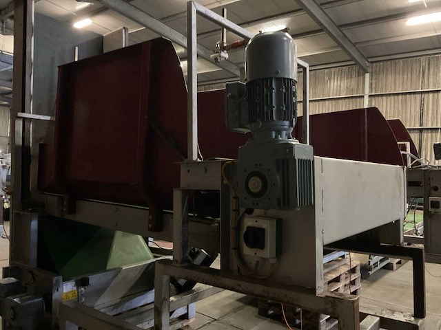 Erc machinery - kistenvuller - 2011 - afbeelding 9 van  9