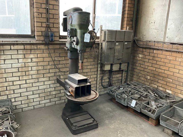 Erd kolomboormachine - afbeelding 2 van  9