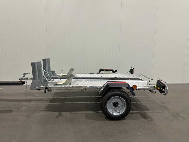 Erdé pm310 motortrailer voor 3 motors - afbeelding 2 van  7
