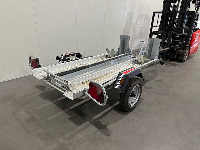 Erdé pm310 motortrailer voor 3 motors - afbeelding 5 van  7
