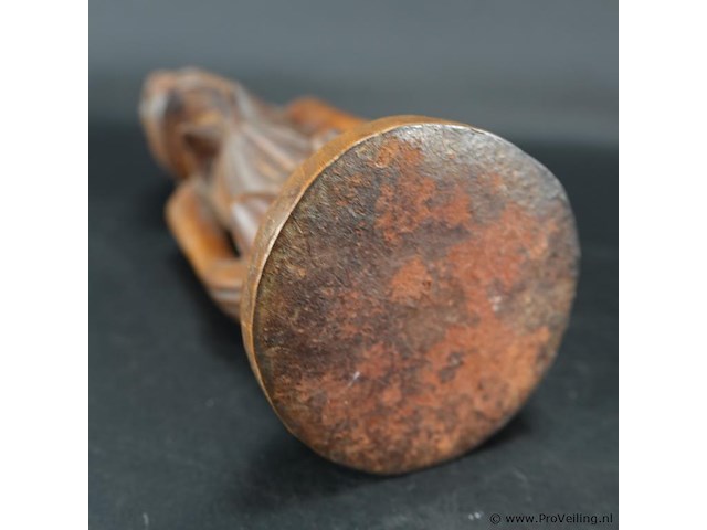 Ere ibeji door het yoruba-volk in nigeria in hout gesneden. - afbeelding 5 van  5