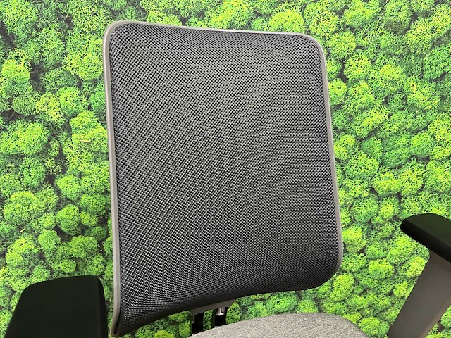 Ergonomische bureaustoel - ongebruikt - afbeelding 2 van  18