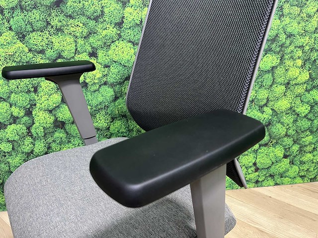 Ergonomische bureaustoel - ongebruikt - afbeelding 10 van  18