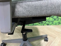 Ergonomische bureaustoel - ongebruikt - afbeelding 5 van  18