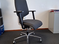 Ergonomische bureaustoel giroflex, swivel 545-4529 - afbeelding 1 van  8