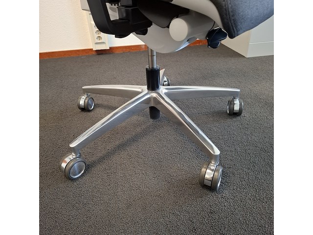 Ergonomische bureaustoel giroflex, swivel 545-4529 - afbeelding 5 van  8