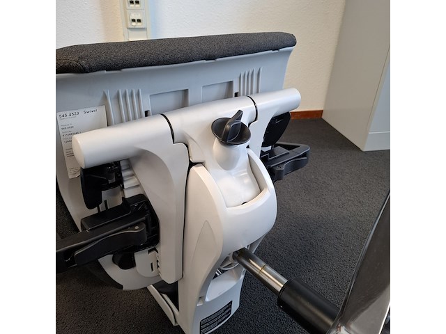 Ergonomische bureaustoel giroflex, swivel 545-4529 - afbeelding 8 van  8