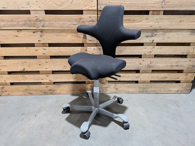 Ergonomische bureaustoel, håg, capisco 8106 (wool), met verrijdbaar zit-sta bureau - afbeelding 6 van  9