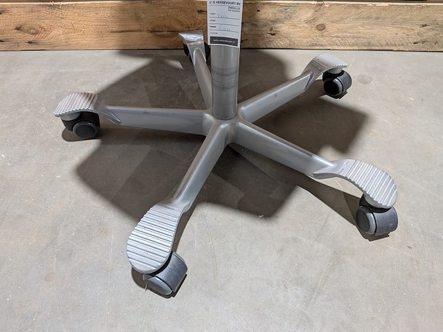 Ergonomische bureaustoel, håg, capisco 8106 (wool), met verrijdbaar zit-sta bureau - afbeelding 8 van  9