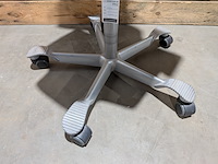 Ergonomische bureaustoel, håg, capisco 8106 (wool), met verrijdbaar zit-sta bureau - afbeelding 8 van  9