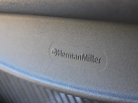 Ergonomische bureaustoel herman miller model aeron medium. let op onderdeel combinatiekavel c171. onderdeel van combinatiekavel combinatiekavel van 11 ergonomische bureaustoelen herman miller model aeron medium. kavels c005 en c161 t/m c170 - afbeelding 6 van  6