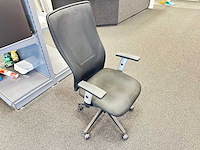 Ergonomische bureaustoel - afbeelding 1 van  3