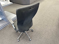 Ergonomische bureaustoel - afbeelding 2 van  3