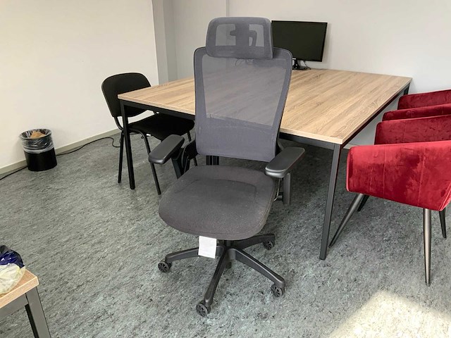 Ergonomische bureaustoel - afbeelding 1 van  7