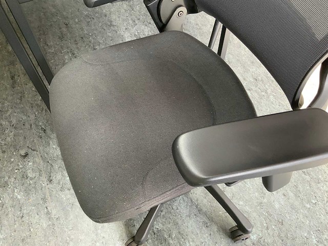 Ergonomische bureaustoel - afbeelding 7 van  7
