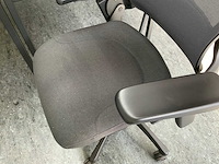 Ergonomische bureaustoel - afbeelding 7 van  7