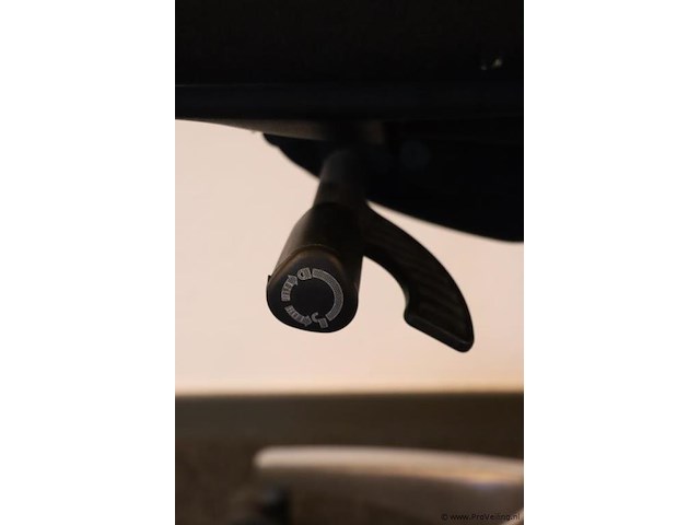 Ergonomische bureaustoel - afbeelding 5 van  6