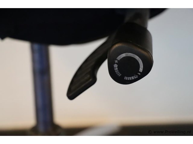 Ergonomische bureaustoel - afbeelding 4 van  6