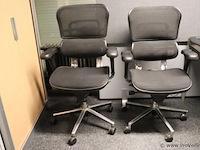 Ergonomische bureaustoelen - 2 stuks - afbeelding 1 van  6