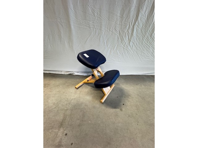 Ergonomische kniestoel - afbeelding 2 van  4
