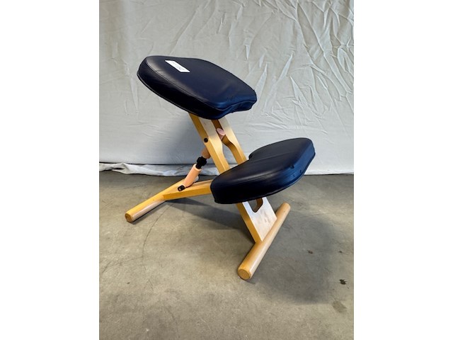 Ergonomische kniestoel - afbeelding 3 van  4