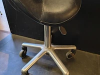 Ergonomische zadelkruk op wielen - afbeelding 2 van  2