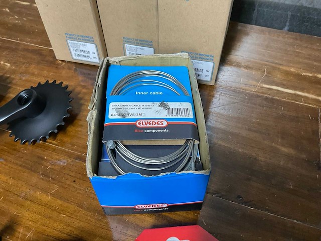 Ergotec, mirage, elvedes, shimano fiets onderdelen: standaard, bel, versnelling - afbeelding 4 van  9