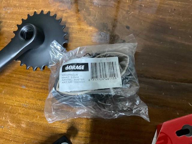 Ergotec, mirage, elvedes, shimano fiets onderdelen: standaard, bel, versnelling - afbeelding 7 van  9