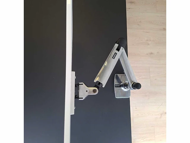 Ergotron - lx desk mount - monitorarm - computer parts (500x) - afbeelding 2 van  6