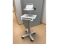 Ergotron dynamic ergonomische tablet wagen - afbeelding 2 van  5