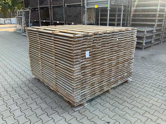 Erica h tuinscherm 1800x1800mm (25x) - afbeelding 1 van  9
