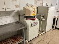 Erika rekord deegverdeel- opbolmachine - afbeelding 2 van  5