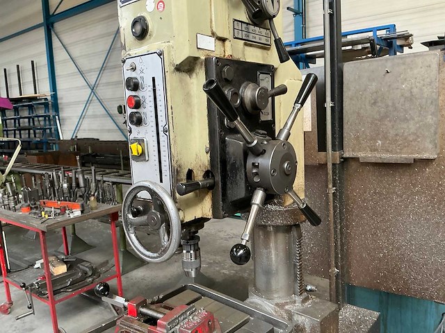 Erlo tc-25 kolomboormachine - afbeelding 7 van  9