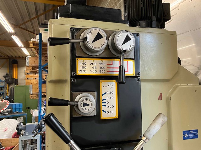 Erlo tca-40 kolomboormachine - afbeelding 6 van  10