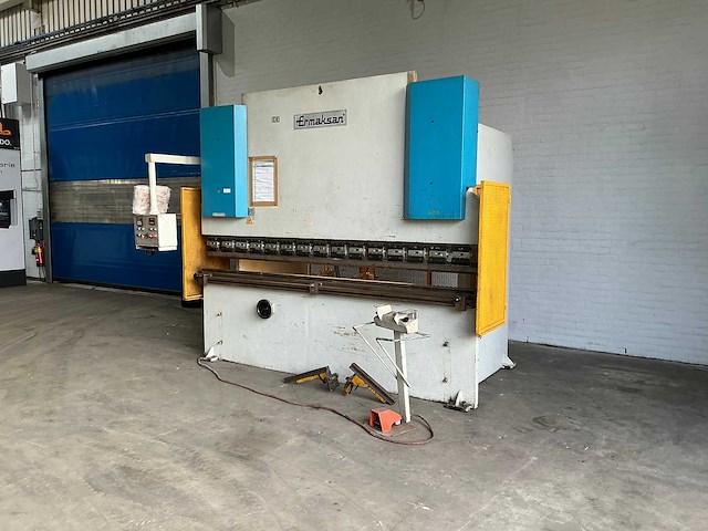 Ermaksan - ap 3100mm x 160t - press brake - 1998 - afbeelding 5 van  11