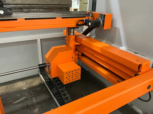 Ermaksan - speed-bend pro 3100x175 - cnc press brake - 2022 - afbeelding 5 van  22