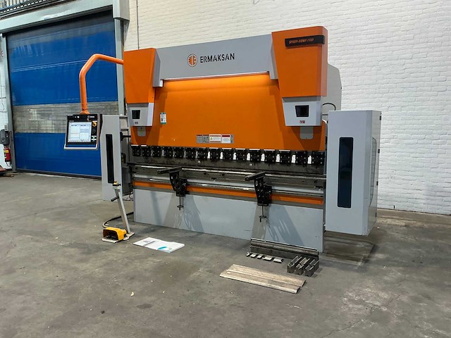 Ermaksan - speed-bend pro 3100x175 - cnc press brake - 2022 - afbeelding 16 van  22