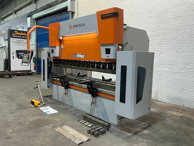 Ermaksan - speed-bend pro 3100x175 - cnc press brake - 2022 - afbeelding 17 van  22